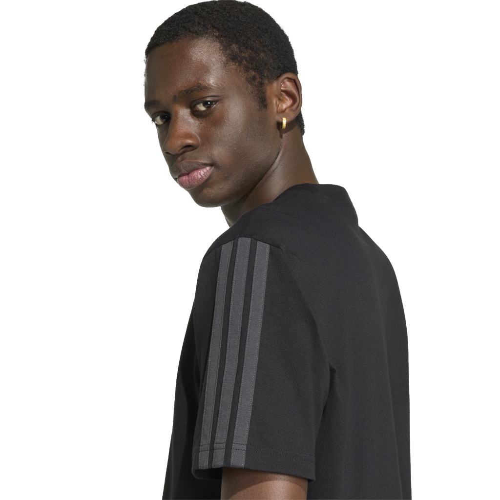 Liverpool FC DNA T-Shirt (KG2490)