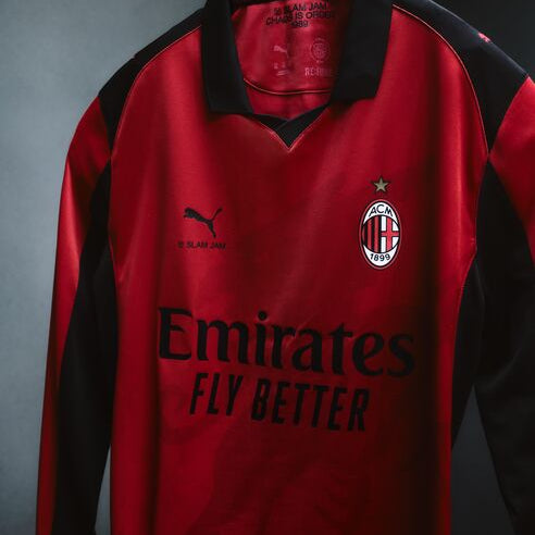 LOWRES1000x667-26SS_TS_Football_AC-Milan_Slam-Jam_Matchwear_Red_Product-Hero_2024_RGB.jpg