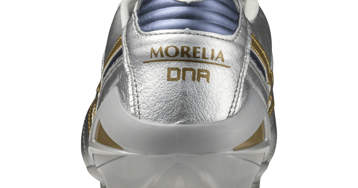 【25.0】MORELIA DNA JAPAN Mizuno Morelia DNA Japan FG Platinum Silver Pack มือ 1 ครบ