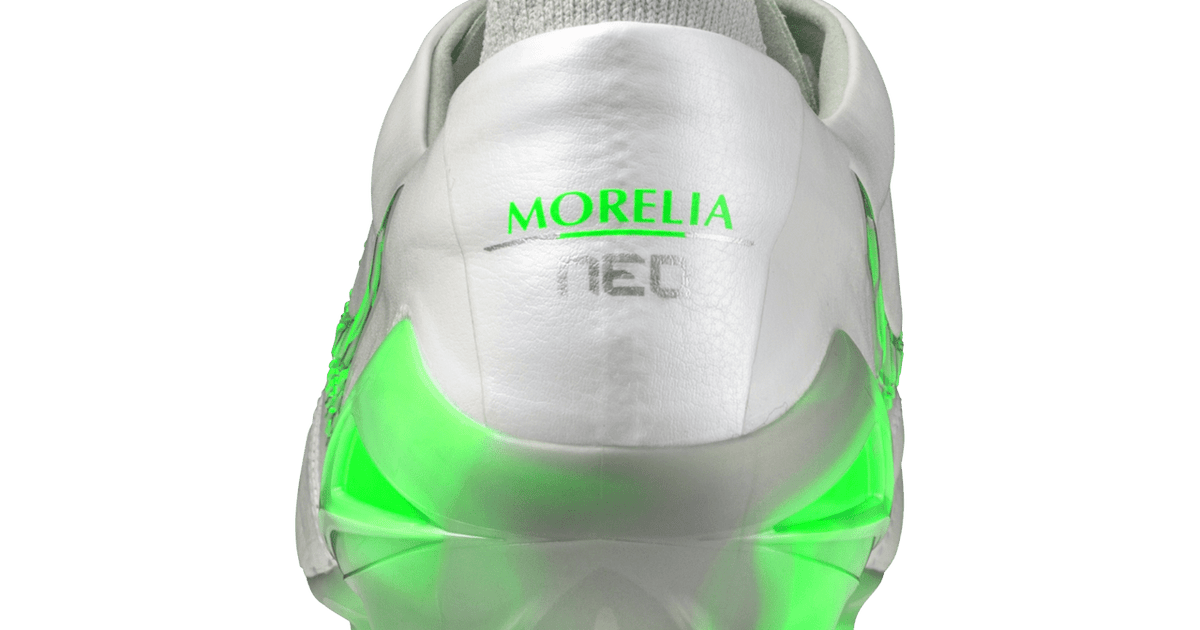 Morelia Neo IV Japan FG - Frontier Pack (P1GA253037) | Ultra