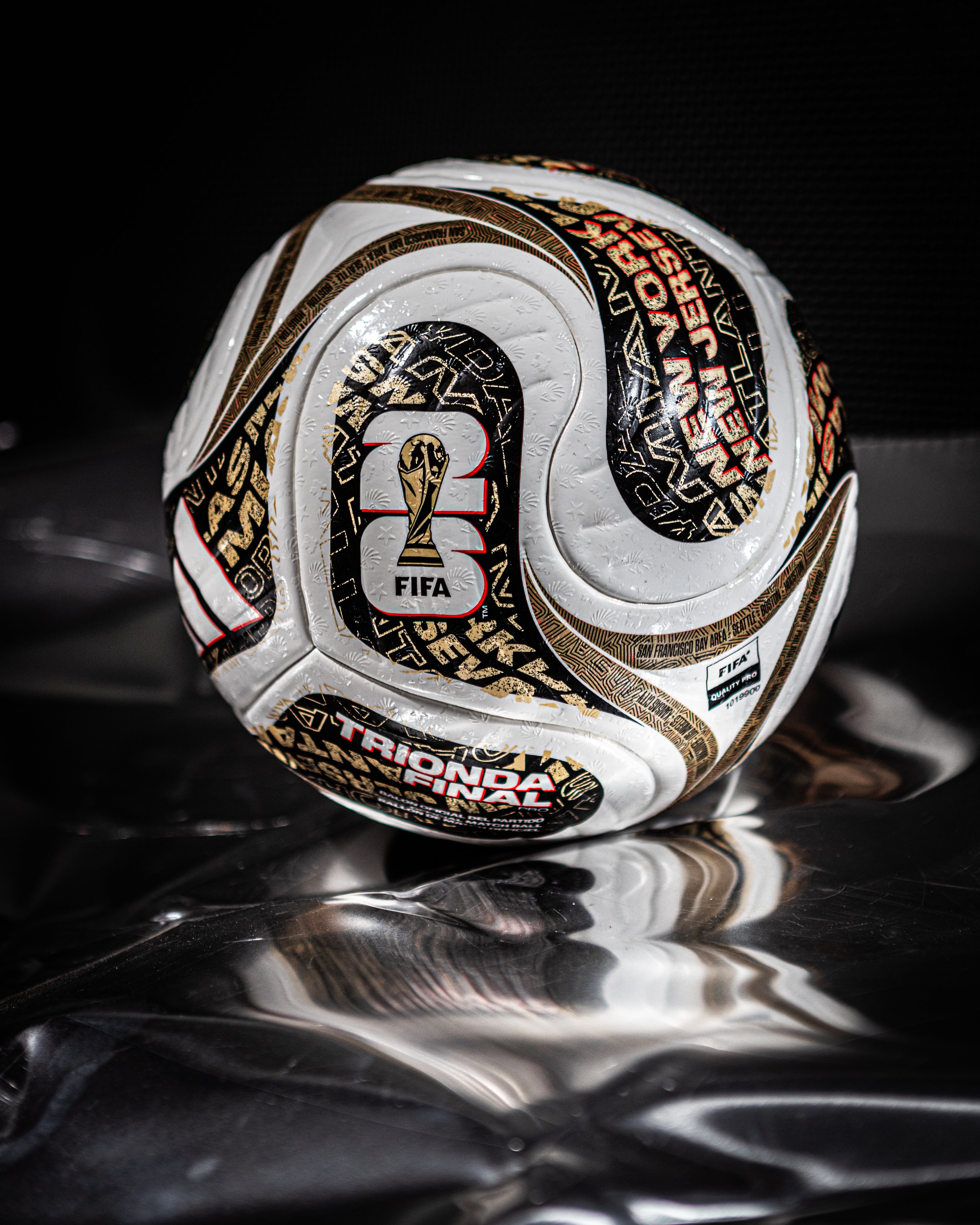 UF_WC26_Final_Ball-1.jpg