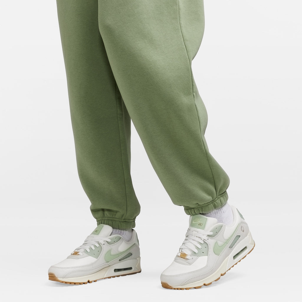 Nike sage green 2025 joggers
