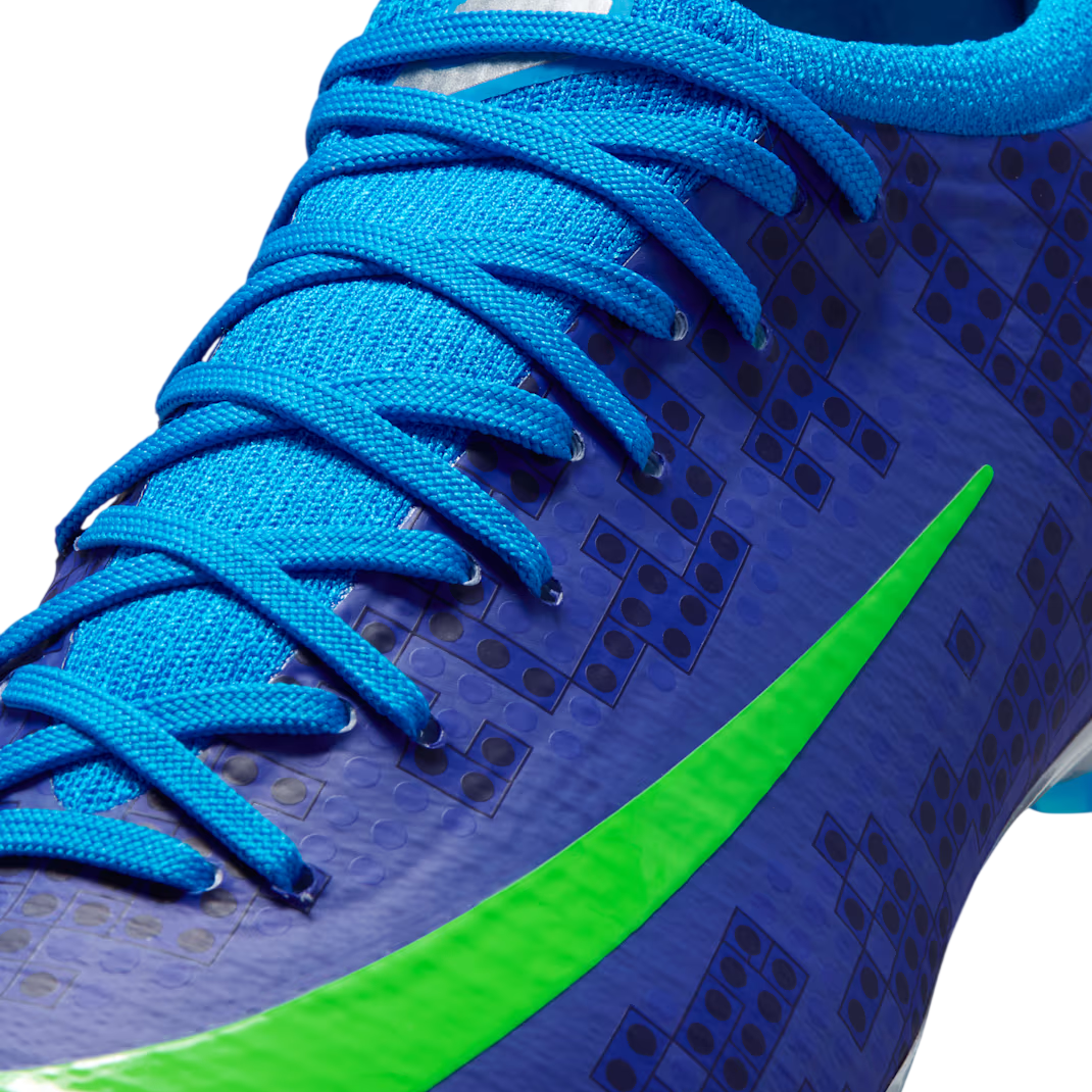 Jr. Mercurial Vapor Pro FG x Lego - Special Edition (IQ3579-400)