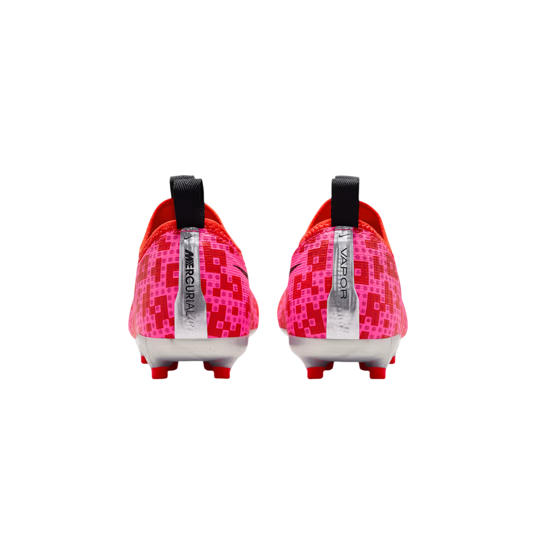 Jr. Mercurial Vapor Pro FG x Lego - Special Edition (IQ3580-601)