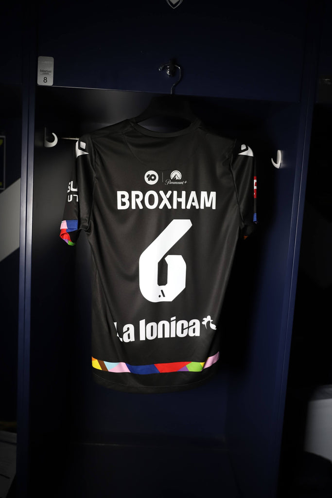 Melbourne Victory 22/23 Pride Cup Worn Jersey - Leigh Broxham (MV-AUCTION)