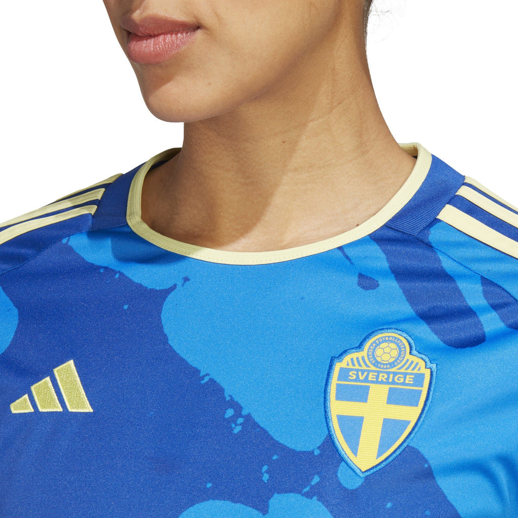 Sweden 2023 Away Women's Jersey (HT7142)