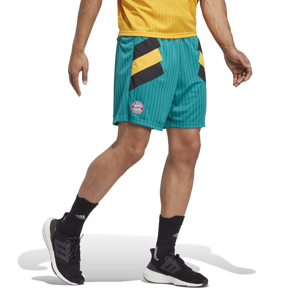 FC Bayern Icon Shorts (HT8832)