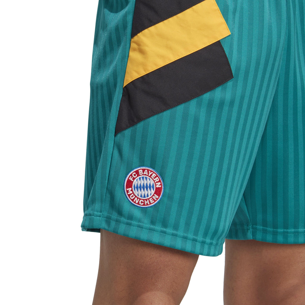 FC Bayern Icon Shorts Ultra Football