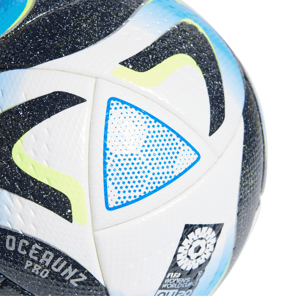 Oceaunz Pro Ball - FIFA World Cup™ Ball  (HT9011)