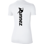 RUNNEZ Women's Park 7 Jersey (BV6728-100) RUNNEZ Nike Club Zone